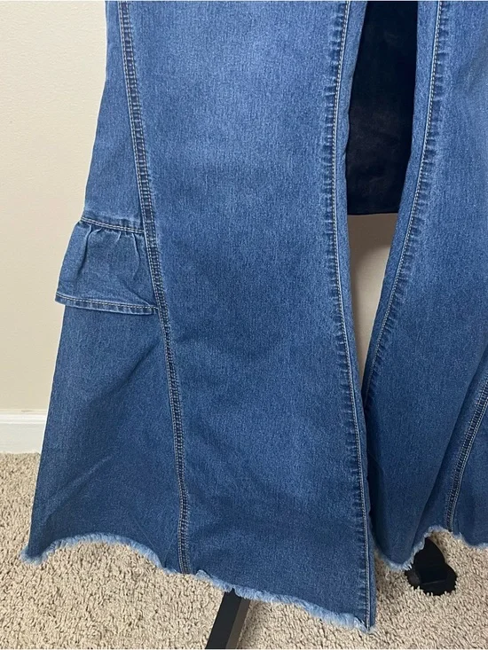 Uniq By Litz Women’s High Rise Button Fly Bell Bottom Ruffle Blue Jeans Sz 29 - Picture 4 of 8